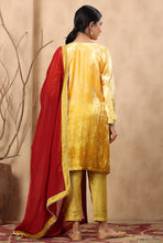 Load image into Gallery viewer, Gul Suit Set with Dupatta (Set of 3)
